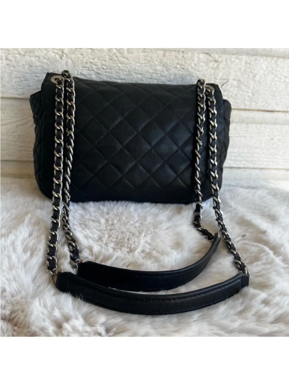 MICHAEL KORS Black Flap Cheyenne Jet Set Astor Crossbody Chain Shoulder Bag